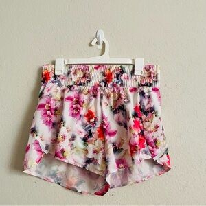 Jockey casual Floral Women's sport Shorts size M lined athletic running exercise